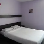 Class-hotel 2* Poitiers