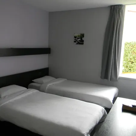 Class-hotel 2* Poitiers